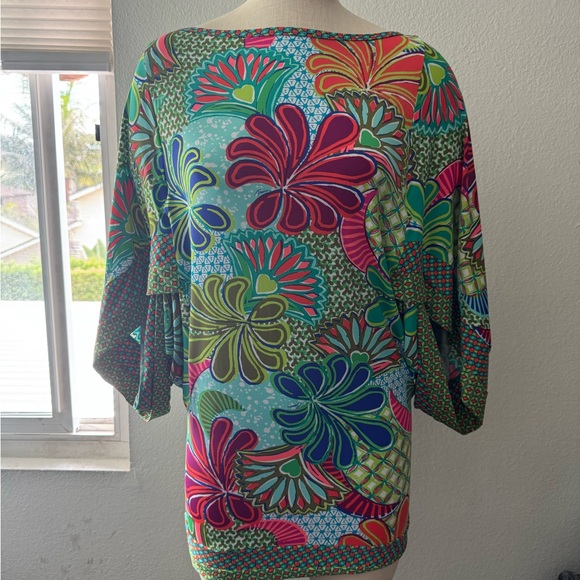 Trina Turk Floral beach Tunic - Picture 1 of 7